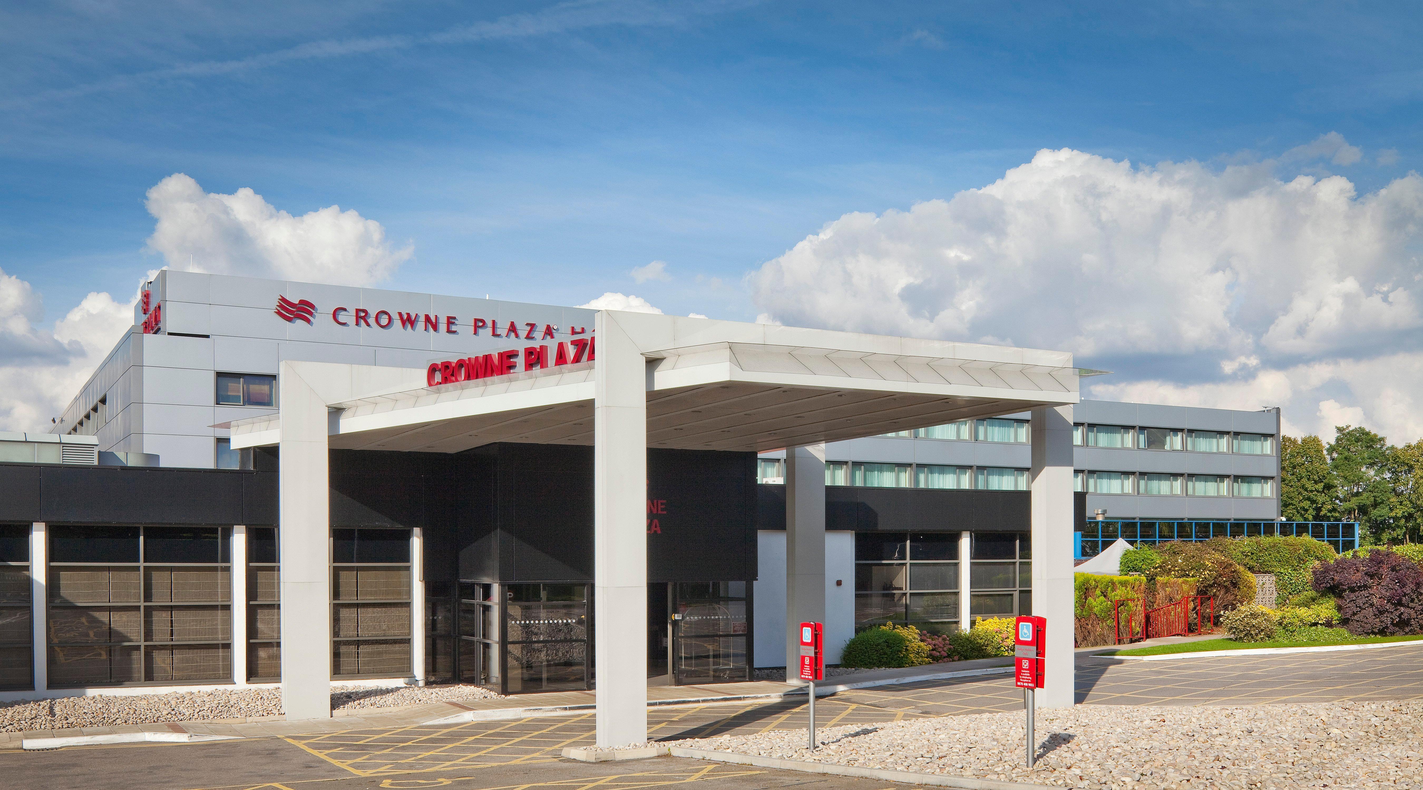 Crowne Plaza Manchester Airport, An Ihg Hotel Hale  Kültér fotó
